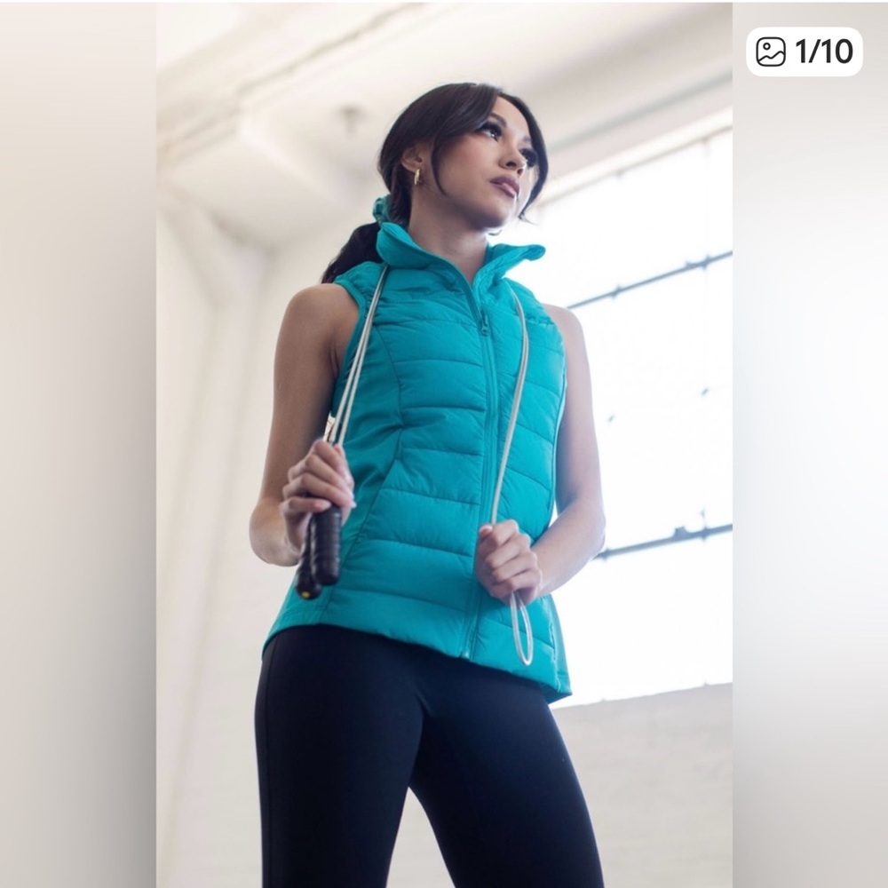 SAVVI rise vest